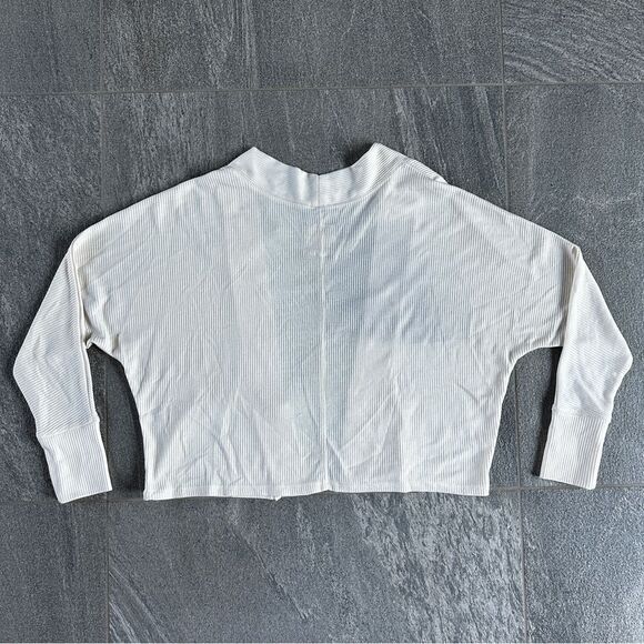 NWT Chaser Cozy Rib Drop Shoulder Cropped Open Cardigan in Ceramic (Ivory) Small - Picture 9 of 13